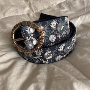 Lucky Brand embroidered belt